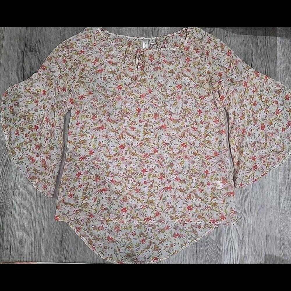 TACERA Floral-Ruffled Blouse Top Bell Sleeve Size M